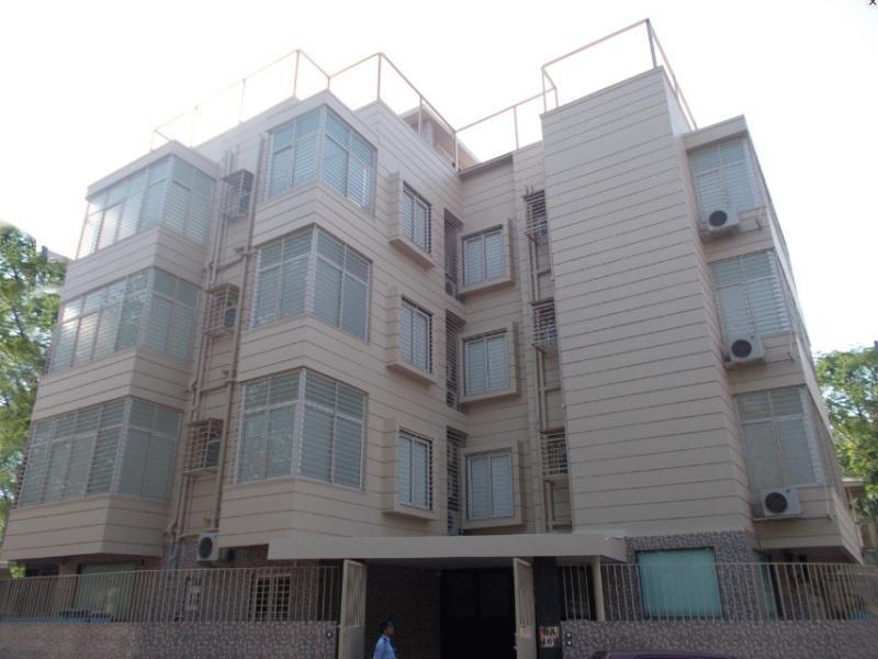 Oyo 16703 Hotel The Platinum コルカタ エクステリア 写真